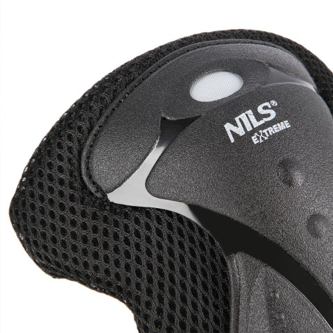 H8334 CZARNE ROZM. L ZESTAW OCHRANIACZY NILS EXTREME NILS EXTREME H8334 CZARNE ROZM. L ZESTAW OCHRANIACZY NILS EXTREME NILS EXTREME