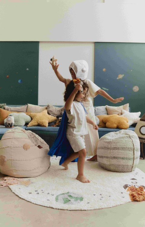 Dywan bawełniany Interstellar Journey do prania w pralce, "Mom, I want to be an astronaut" Lorena Canals Dywan bawełniany Interstellar Journey do prania w pralce, "Mom, I want to be an astronaut" Lorena Canals