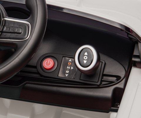 Milly Mally Pojazd na akumulator Fiat 500e White Milly Mally Pojazd na akumulator Fiat 500e White