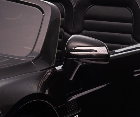 Milly Mally Pojazd na akumulator Mercedes-Benz SL65 AMG Black Milly Mally Pojazd na akumulator Mercedes-Benz SL65 AMG Black