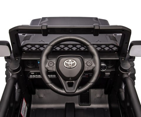 Milly Mally Pojazd na akumulator Toyota FJ Cruiser Black Milly Mally Pojazd na akumulator Toyota FJ Cruiser Black