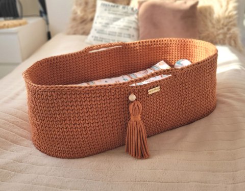 Kosz Mojżesza BOHO Handmade ze stojakiem - terracotta Kosz Mojżesza BOHO Handmade ze stojakiem - terracotta