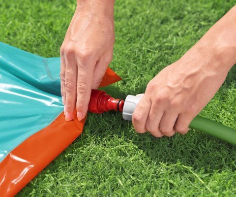 Bestway 52718 Ślizgawka pojedyncza ze spryskiwaczami H2OGO! StomBlast 4.88m Bestway 52718 Ślizgawka pojedyncza ze spryskiwaczami H2OGO! StomBlast 4.88m